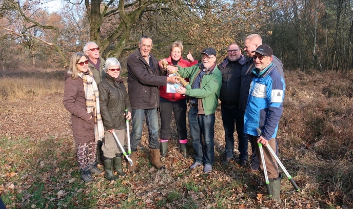 Estafettestok vrijwilligerswerk naar Landschapsbrigade Pesse