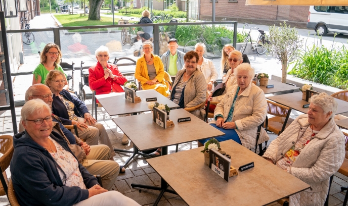 Zomers ontmoeten op het terras van Marron